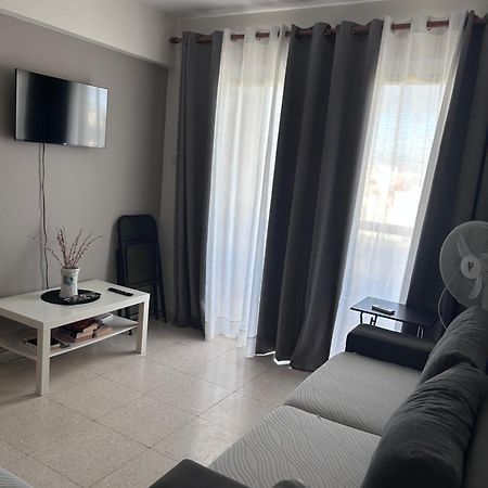 Ptolemaidos Cosy Family Apartment Ларнака Екстериор снимка